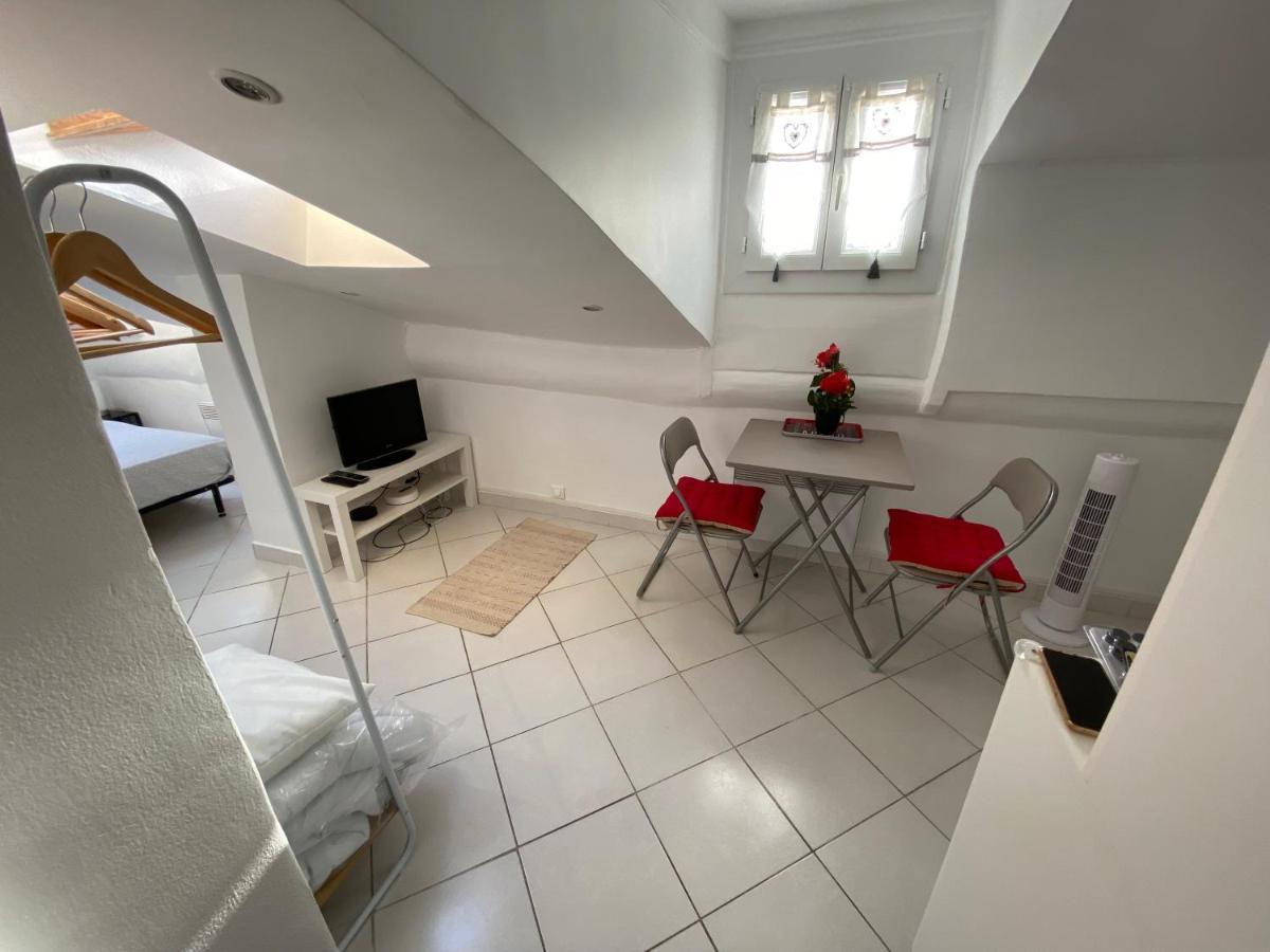 Evasion Romantique Sous Les Toits Au Coeur Du Vieux Nice Apartment Ngoại thất bức ảnh